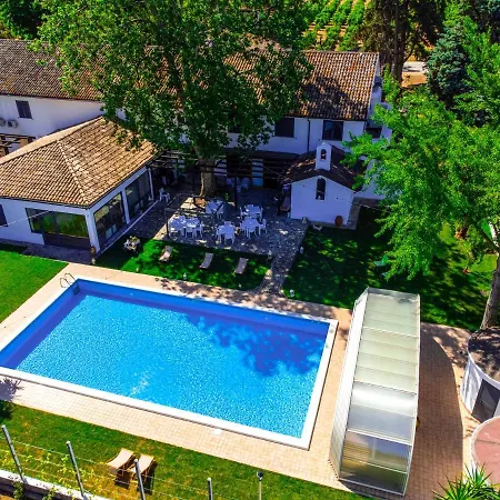 Masseria Brica Rossa *