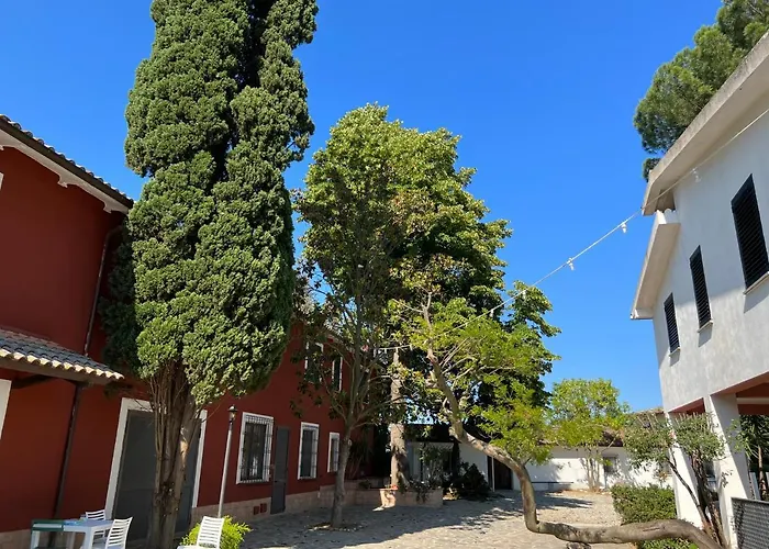 Masseria Brica Rossa *